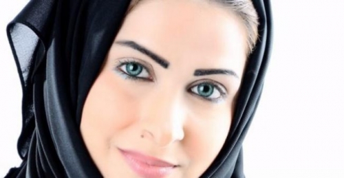 الإعلامية السعودية سكينة المشيخص 
