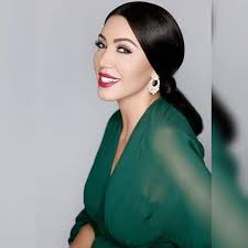 الفنانة اسماء لمنور